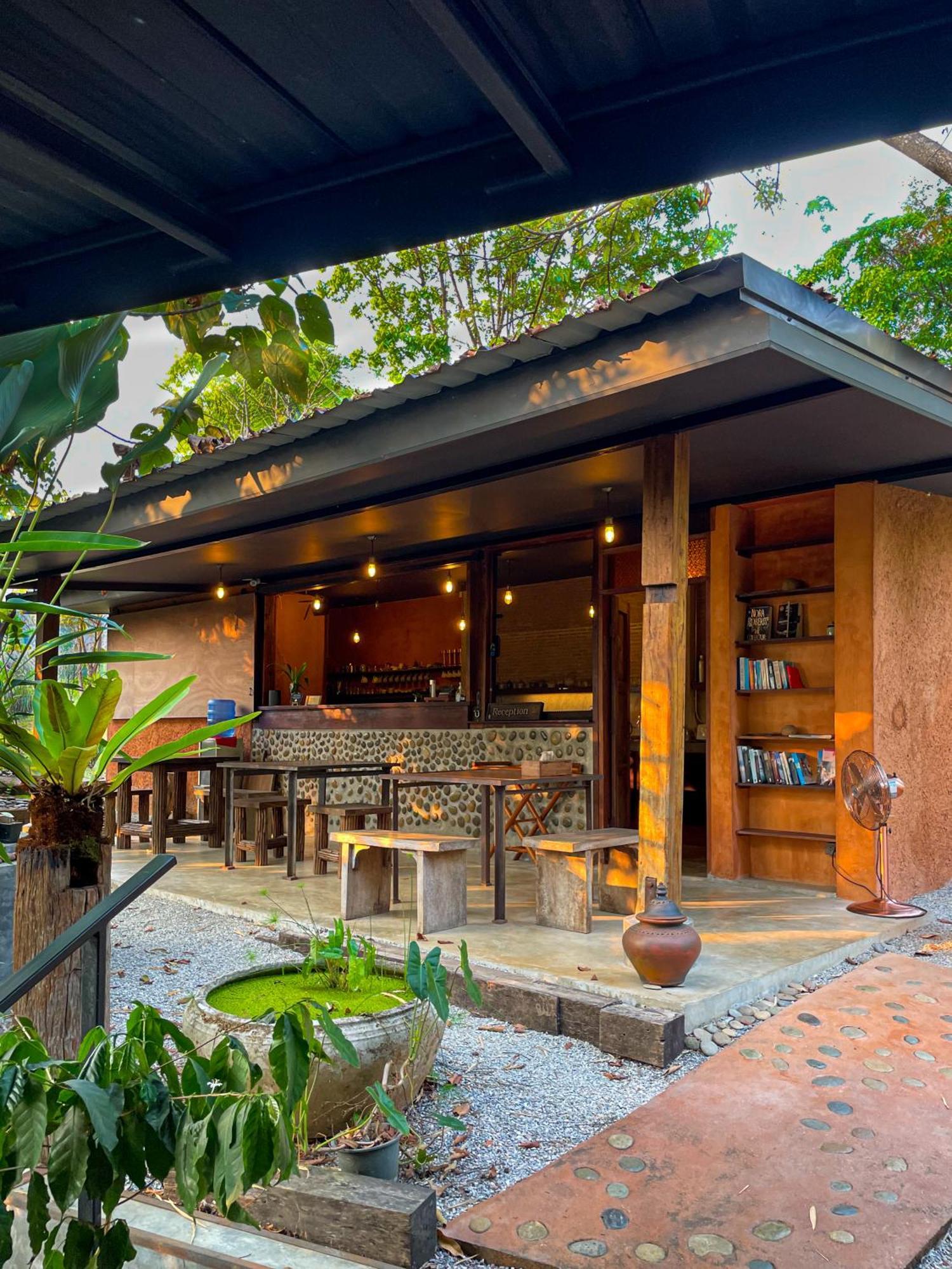 Bambuh Boutique Homestay Chiang Rai Buitenkant foto